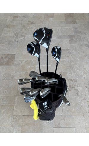 Taylor Made – Stealth Stiff Flex Right-Handed Golf Club Set